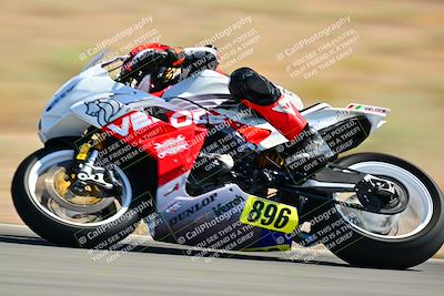 media/May-31-2025-Classic Track Day (Sat) [[da23ab3028]]/Group A/Session 2 (Turns 1 and 3)/